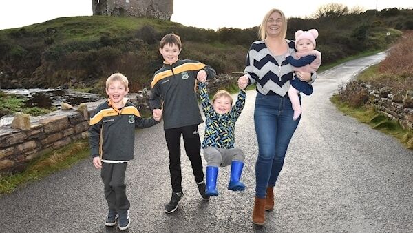 Aisling O’Sullivan, with her four children, Jack, 10, Jonathan, 6, David, 2, and Amelia, 7 months, at Minard Castle near their home in Lispole, West Kerry. Picture: Don MacMonagle