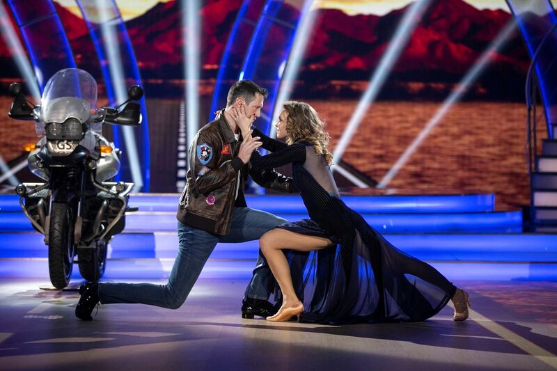 Denis Bastick and Valeria Milova failed to take off dancing a tango to ‘Danger Zone’ from 1986 Tom Cruise film ‘Top Gun’.