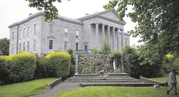 Childminder who unintentionally broke baby's arm when trying to distract her from crying avoids jail