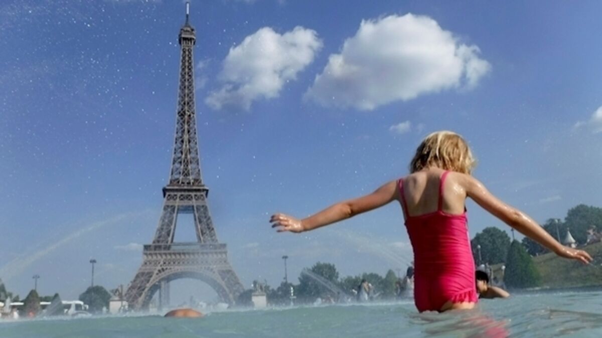 France on hot weather alert as heatwave reaches Europe
