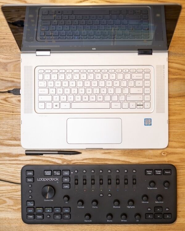 Loupdeck+ is the ideal design for digital photo editing, smaller than a full-size keyboard with a dedicated button for every task. Loupdeck+ is the ideal design for digital photo editing, smaller than a full-size keyboard with a dedicated button for every task.