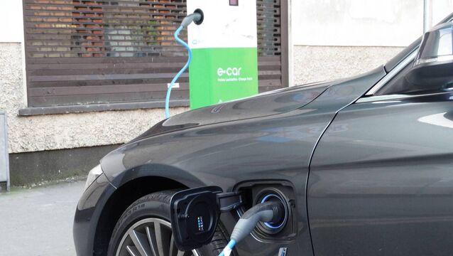 Web searches for hybrid and electric vehicles up 244% since 2017