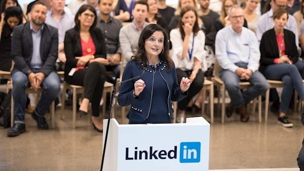 LinkedIn announces 800 new jobs, expanding Dublin workforce to 2,000