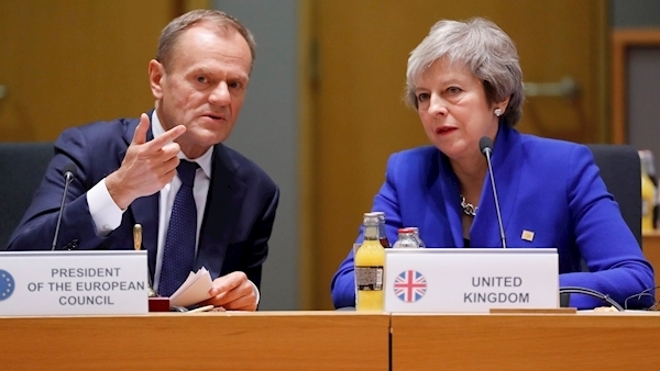 Sterling and Irish bank shares hit by increased risk of no-deal Brexit