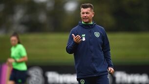 Colin Bell leaves Ireland women's team to take up role at Huddersfield