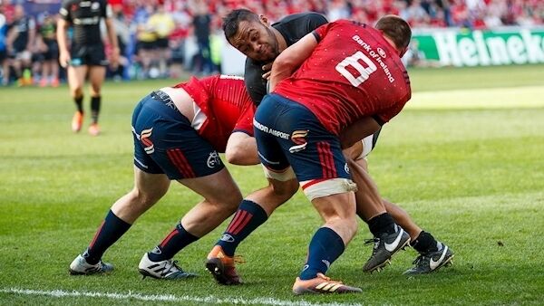 Saracens’ Billy Vunipola scores a try despite Stephen Archer and CJ Stander of Munster Photo: ©INPHO/Dan Sheridan