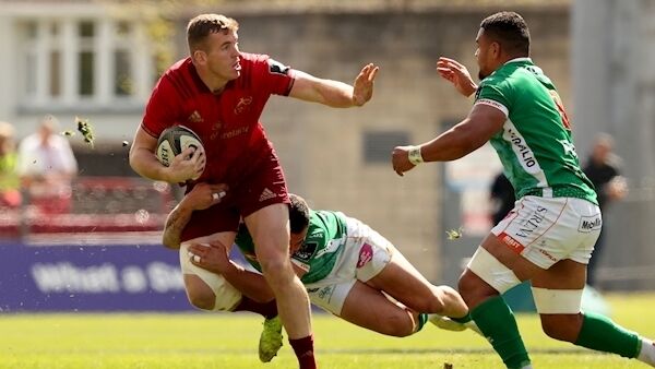 Munster's Chris Farrell is tackled. Pic: ©INPHO/Billy Stickland Munster's Chris Farrell is tackled. Pic: ©INPHO/Billy Stickland