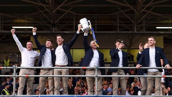 Séamus Callanan of Tipperary and Tipperary manager Liam Sheedy lift the Liam MacCarthy cup as the team are introduced to the crowd at the Tipperary All-Ireland hurling champions homecoming event at Semple Stadium in Thurles, Tipperary. Photo by Sam Barnes/Sportsfile