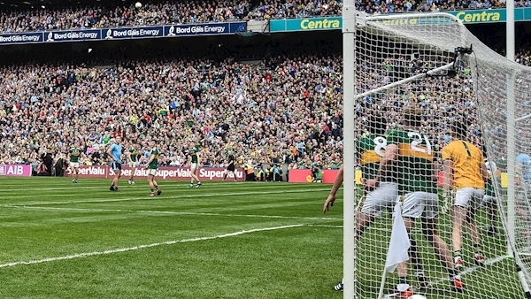 Kerry planned rugby-style line-out lift in attempt to stop potential match-winning Dublin free