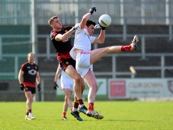 Johnny Flynn, Down and Tommy Durnin, Louth contest a high ball