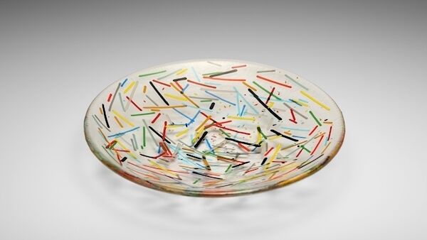 Sophie Longwill makes glass objects with a touch of fun like this hand crafted bowl (€89).