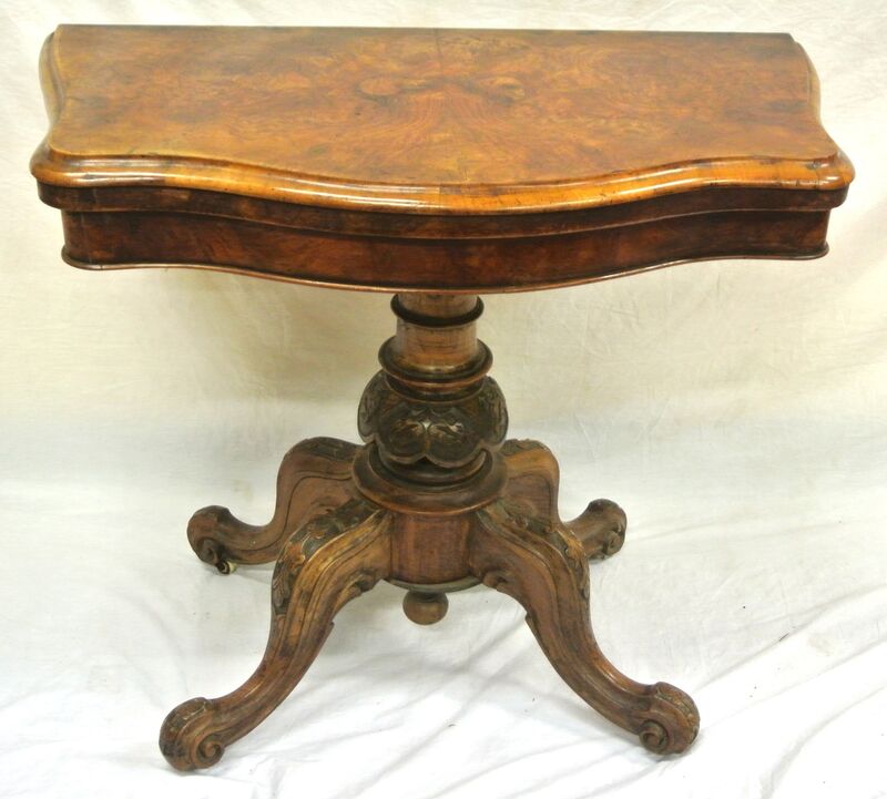The walnut card table