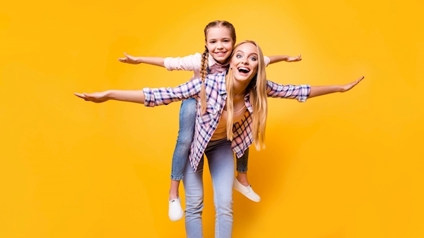 Child watch: New service protects babysitters and parents