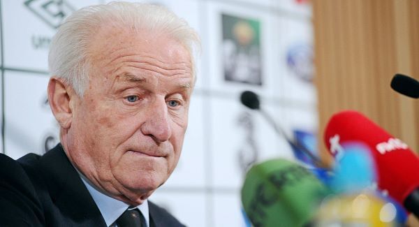 FAI board of management back Trapattoni
