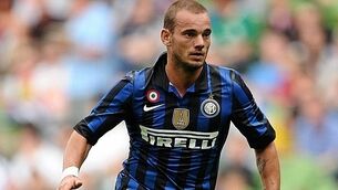 Redknapp: QPR were offered Sneijder