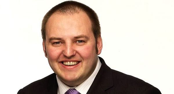 SF to seek legal advice after Mac Lochlainn is banned from voting