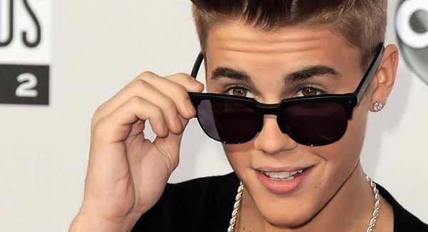 Tech issues behind Bieber delay