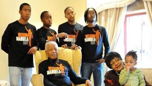 ‘Healthy’ Mandela leaves hospital