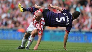 Robin gone but not forgotten as Arsenal toil