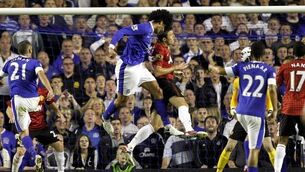 Fellaini pops United bubble