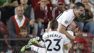 Fergie takes heart from United front line