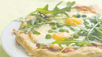 One List 5 Meals: Egg and Rocket Pizza