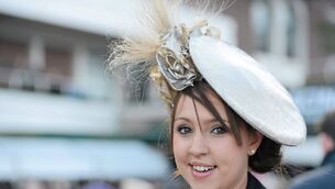 CHELTENHAM: Natives bounce off rails to take fashion stakes 