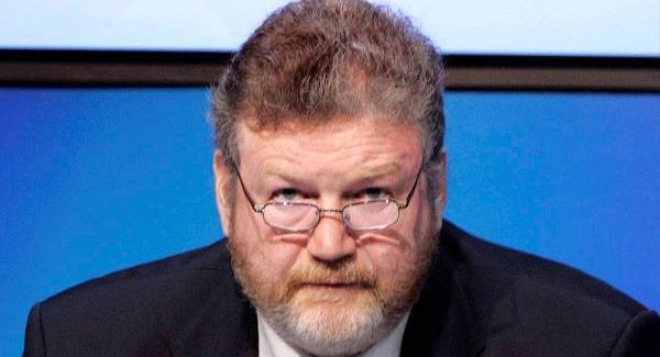 FF  criticises Reilly as budgets at ‘best hospitals’ are cut