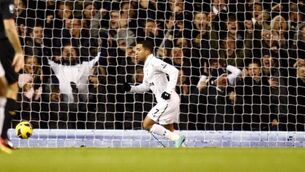 Spurs hold off Reds’ charge 