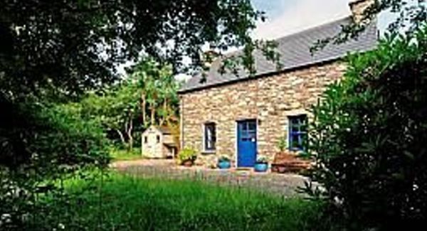 Drimna Cottage perfectly sited