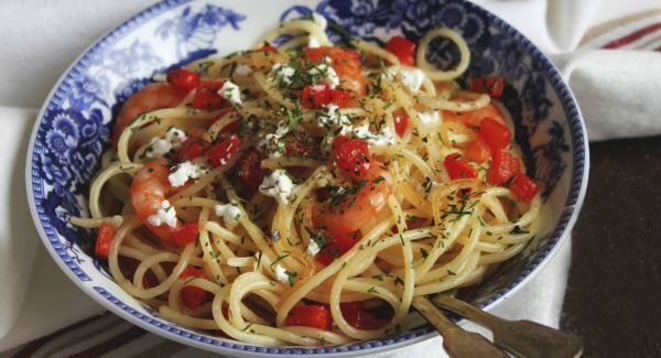 One list, five meals: Roaster Pepper and Goat's Cheese Pasta