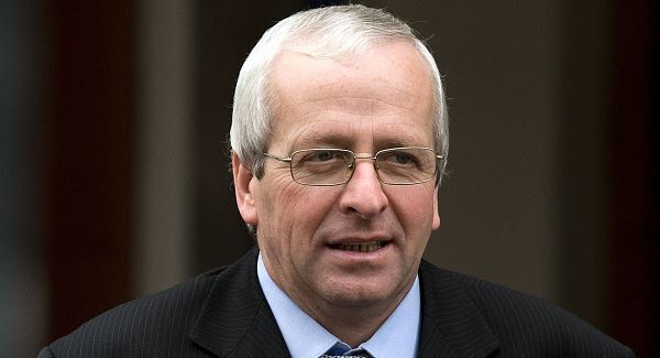 McGrath threatens to withdraw support from Govt