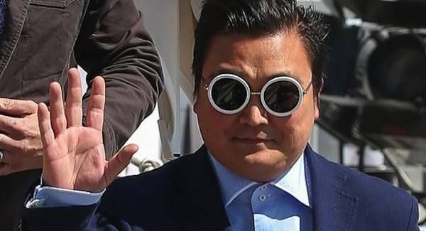 From Cork to Cannes: Psy lookalike plots stardom