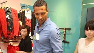 Gunners can forget about title tilt, declares Ferdinand