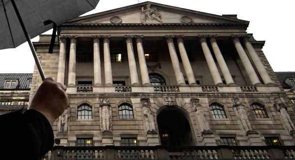 Bank of England issues downbeat prediction on UK recovery