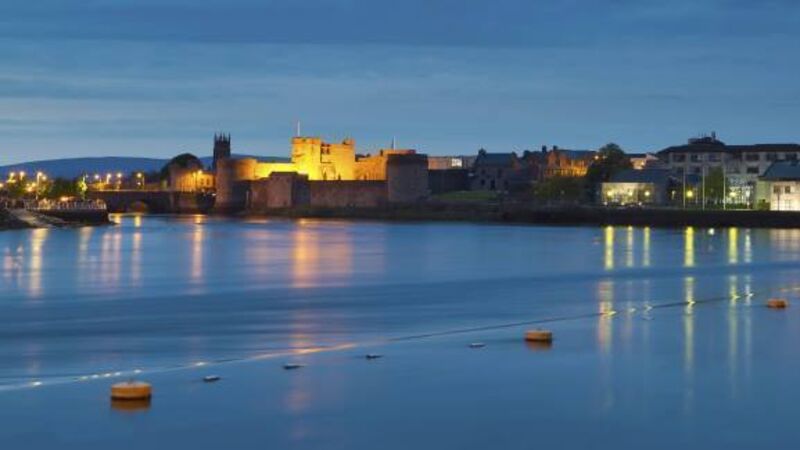 Opera production allows 120 Limerick schoolchildren the chance to shine Opera production allows 120 Limerick schoolchildren the chance to shine
