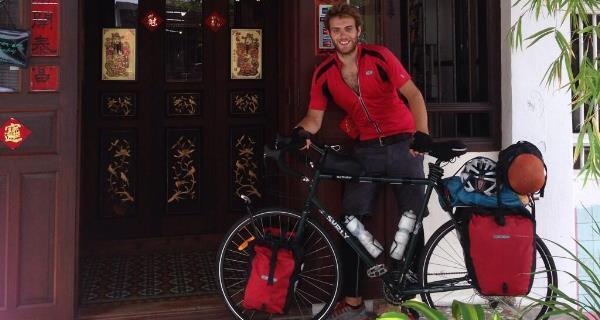 One man and his bike: An amazing adventure from Sydney to Cork