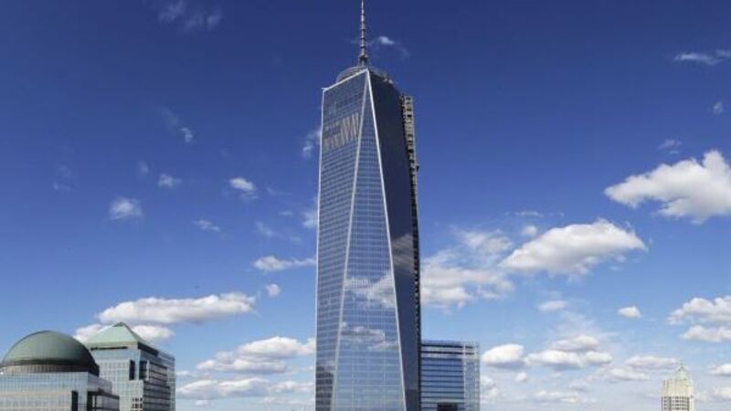 QUIRKY WORLD...Teen scales 104-floor World Trade Centre QUIRKY WORLD...Teen scales 104-floor World Trade Centre