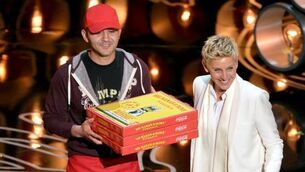Pizza man ‘shocked’ to receive $1,000 tip from Ellen for Oscars delivery