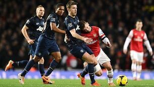 A  damp  squib as  big guns get  bogged  down again