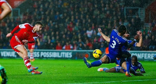 Jose says no swoop for new strikers as Saints swept aside