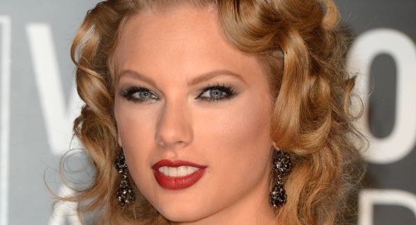 Swift flexes muscle to break up with Spotify