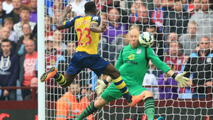 Wenger keeping faith in Welbeck