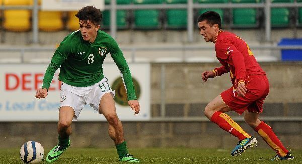 Grealish set to stick with Ireland