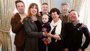 Family&rsquo;s tribute to donors after 7 kidney transplants