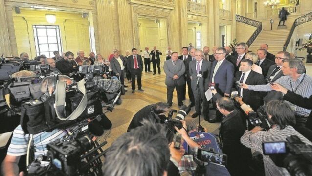 North in Crisis: UUP to quit Stormont as Executive plunged into turmoil