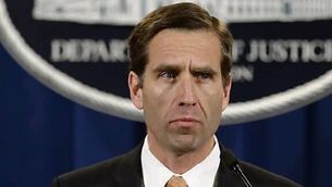 Biden&rsquo;s son dies after losing battle with brain cancer