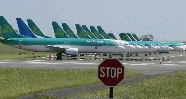 Ireland should not give up its share in Aer Lingus