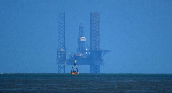 There&rsquo;s oil in them there fields, yet we still import