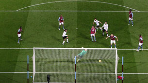 Uninspired United finding their level